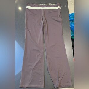 Grey Champion leggings